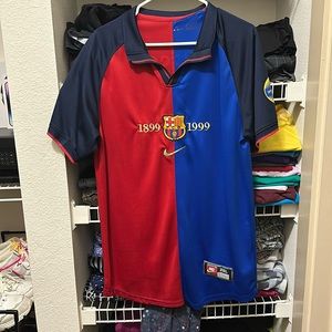 Vintage Oversized Barcelona Jersey With Messi’s Name And Number At The Back